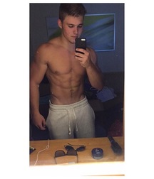 NCL23  - Muscle self pics mix 4 574f65c383449.jpg