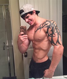 NCL23  - Muscle self pics mix 4 574f661d22307.jpg