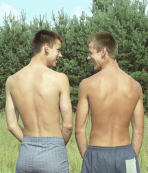 Twins 57985347699e4.jpg