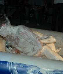 Teens in mud 579922b158034.jpg