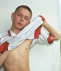 Blond teen 579aa476db5af.jpg
