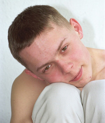 Blond teen 579aa48991503.jpg