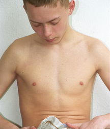 Blond teen 579aa48ec9088.jpg