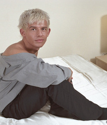 Young & smooth 579ba0cb9c48d.jpg