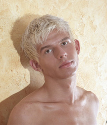 Young & smooth 579ba1566f42f.jpg