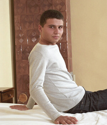 Young & hairy 579ba7f405666.jpg
