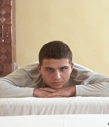 Young & hairy 579ba7f4b009a.jpg