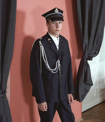 Teen fireman 57a9203e6f9ab.jpg