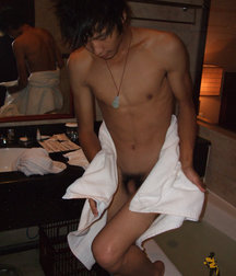 Boys from Asia 57e379d77763e.jpg