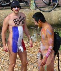 Boys from Asia 57e37a294c23d.jpg