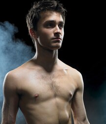 Harry and a friend celebrity twink porn 61dcade449c90.jpg