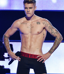 Justin Bieber 574738cca9652.jpg