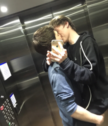 Hot Kisses II 59bd000dc0b81.png