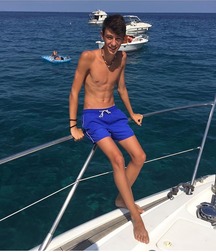 Fine Young Men 5ad3fd1ca34ff.jpg