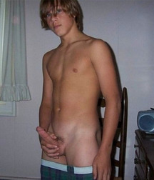 Fine Young Twinks 5ad3fdbf0b288.jpg