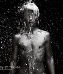 Art photography (monochrome) 5 579cc72e5f3f8.jpg