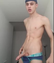 twink 5bd9b198be54e.jpg