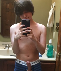 cute twink 574bb8201fb2c.jpg