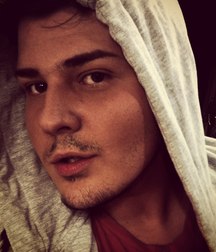 European guys1 59bd792b992e8.jpg