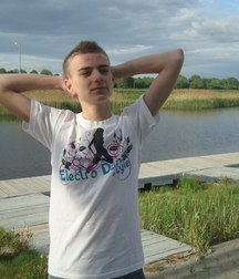 European guys1 59bd793ea21fd.jpg