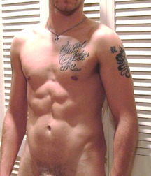 Cute guys 5a50078dc2202.jpg