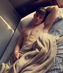 Hot Teen and Cocks ( snapchat dolphlourent )  57a81fa4211b2.jpg