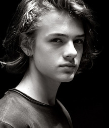 My Tumblr - Prettiest Boys - 41 5838d3b15b8ba.jpg