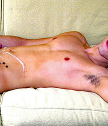 Lonely love ... enjoying sexual tension 5e538b4522913.jpg
