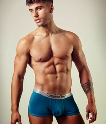 Gay guys... nice guys. 5ec8f1484f064.jpg