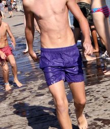 Hot Summer 5751b6acd37f6.jpg