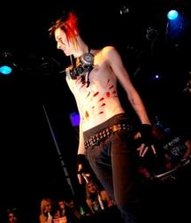 Goth Beauty 57699e8422963.jpg