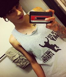 Tattooed Queen 576c22775224f.jpg