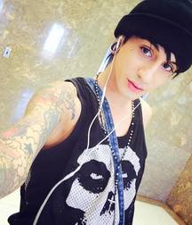 Tattooed Queen 576c227cbff7c.jpg