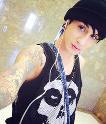 Tattooed Queen 576c2288edcf4.jpg