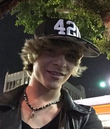 Jesse 5770941e1d8fe.jpg