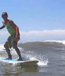 surf boys 588218f57ecef.jpg