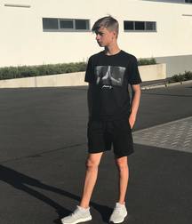 Boys in Sneaker 3 5c69dc2913ed4.jpg