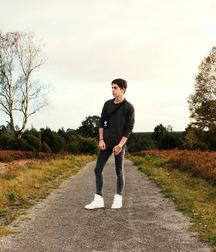 Boys in Sneaker 3 5c69dc408314a.jpg