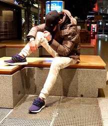 Boys in Sneaker 3 5c69dc515bbf0.jpg