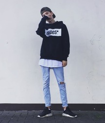 Boys in Sneaker 3 5c69dc563c26e.jpg