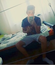 Boys in Sneaker 3 5c69dc619d9c3.jpg