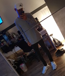 Boys in Sneaker 3 5c69dc6bb3bbc.jpg