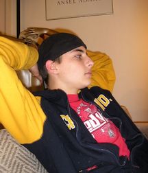 Kyle 5c8d3351b2bd7.jpg