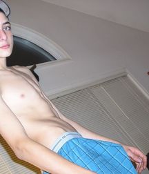 Kyle 5c8d3433d13dd.jpg