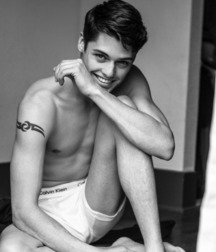 Non Nude Pics 7 58b45bc989983.jpg