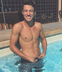 Non Nude Pics 12 58b56963d906d.png