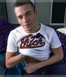 Helix Studios - Introducing Kevin Daley 58ecc3b3313ce.jpg