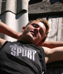 Yanosh 5929b354a5cf9.jpg