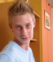 Eastboy - Anders 593d2a1fe69e3.jpg