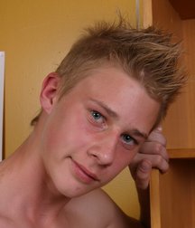 Eastboy - Anders 593d2a602aed1.jpg